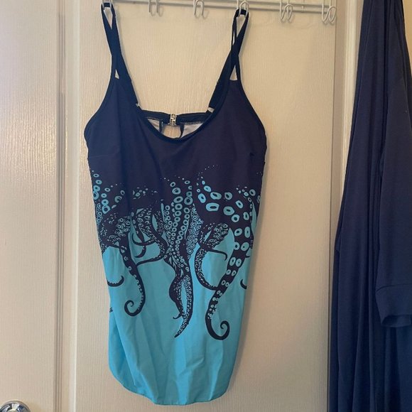 Other - TANKINI SWIMSUIT OCTOPUS  & HIGH RISE BIKINI BOTTOMS - NWOT - FREE FLIP FLOPS 💎